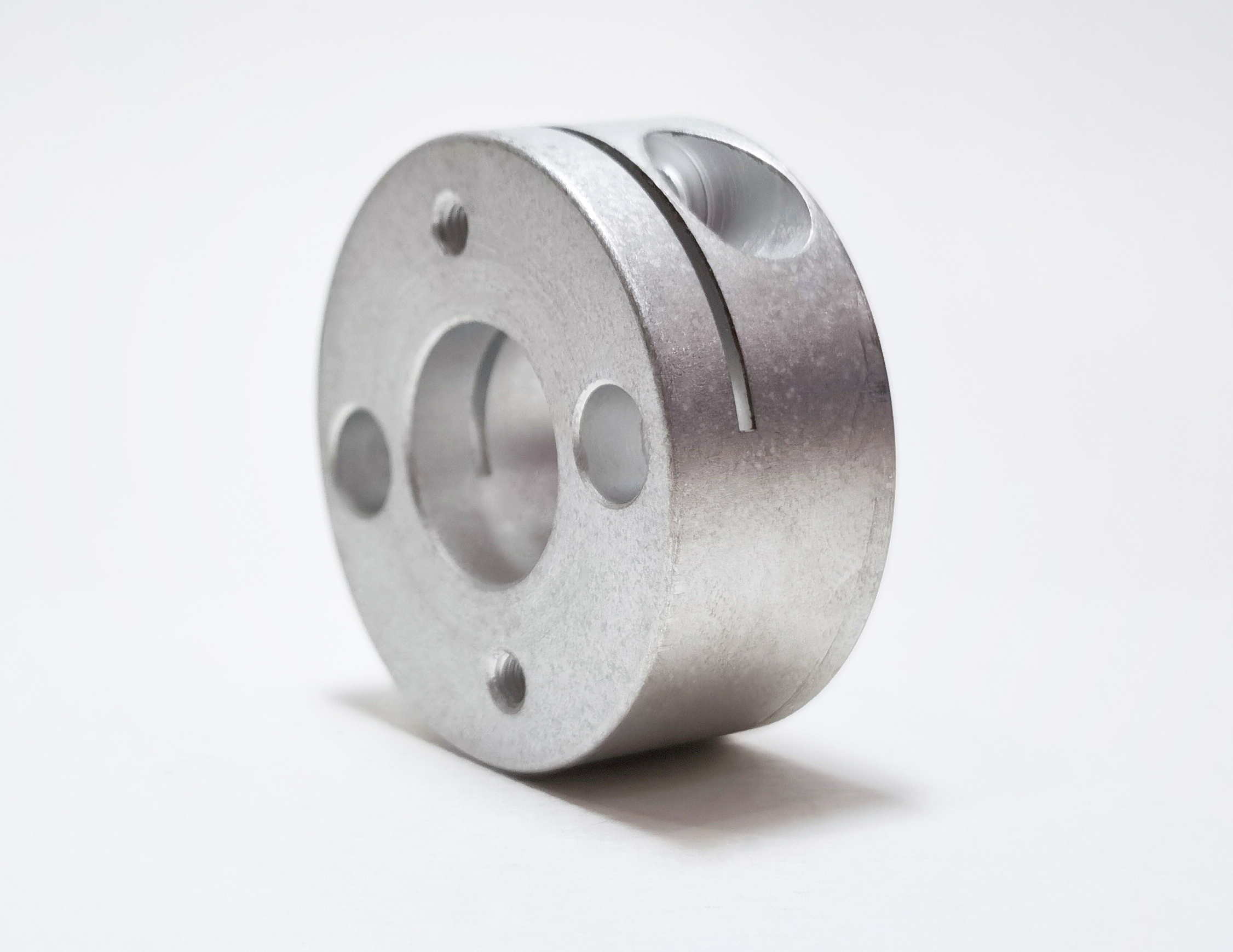 深圳亿凯诚五金加工为您介绍精密cnc车床加工的流程